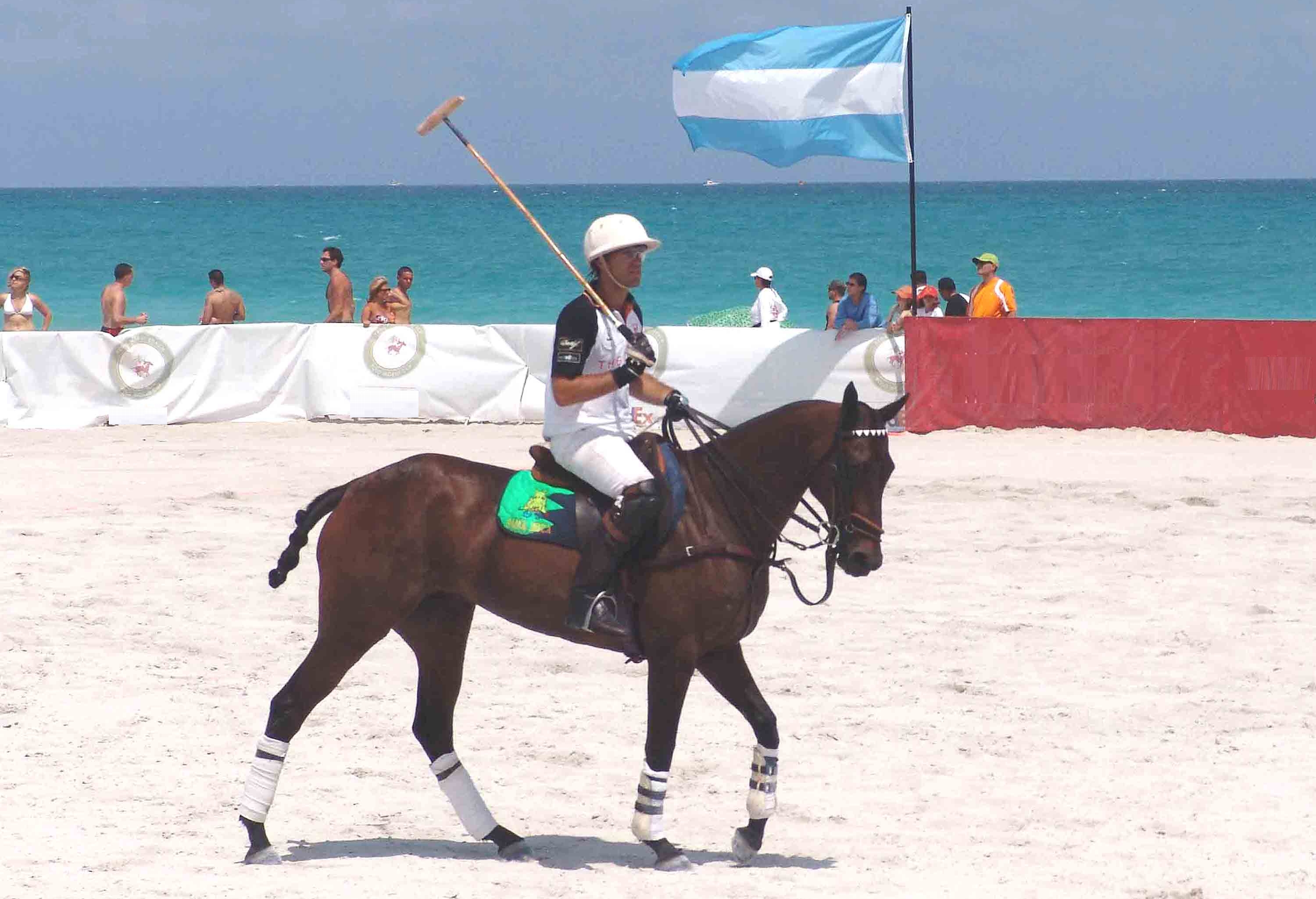 Gonzalo Pieres beach Polo